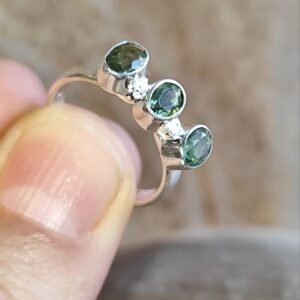 Žiedas MOLDAVITAS (18d)