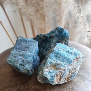 Apatitas - neapdorotas (3 vnt-110 gr)